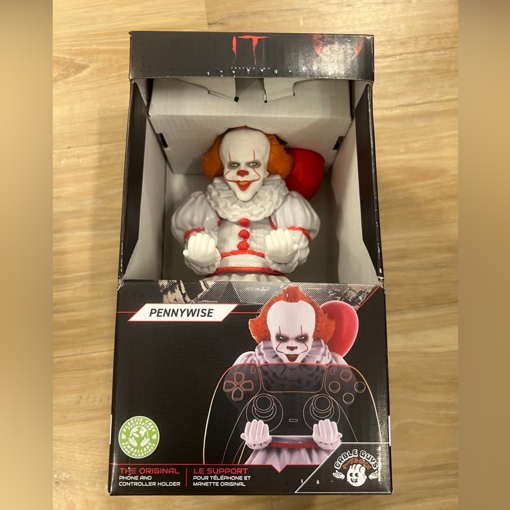 Pennywise It video game controller or phone holder New